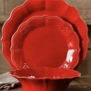 12 piece Pioneer Woman dishware set